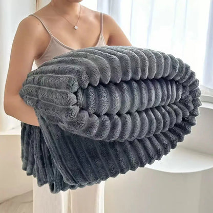 Wholesale Thickened Modern Style Blankets, Warm and Comfortable Sofa Covers, Leisure Travel Sleeping Blankets